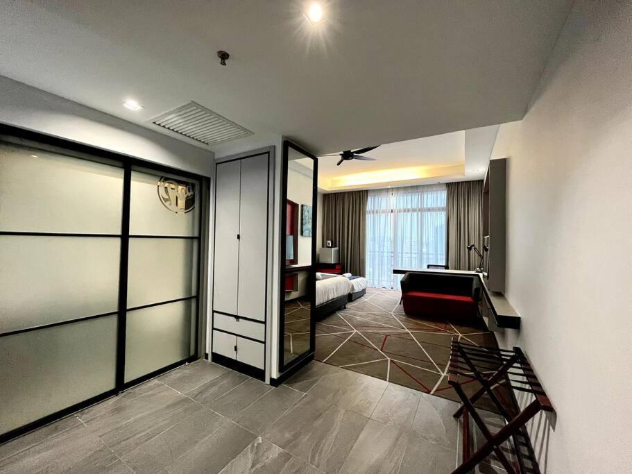 Ferienwohnung #16 M101 Dang Wangi Klcc View Pool By Livin Kuala Lumpur Exterior foto