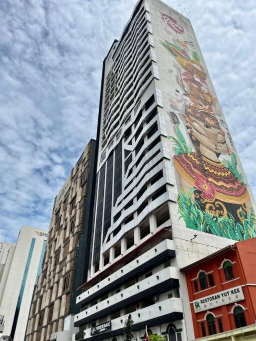 Ferienwohnung #16 M101 Dang Wangi Klcc View Pool By Livin Kuala Lumpur Exterior foto